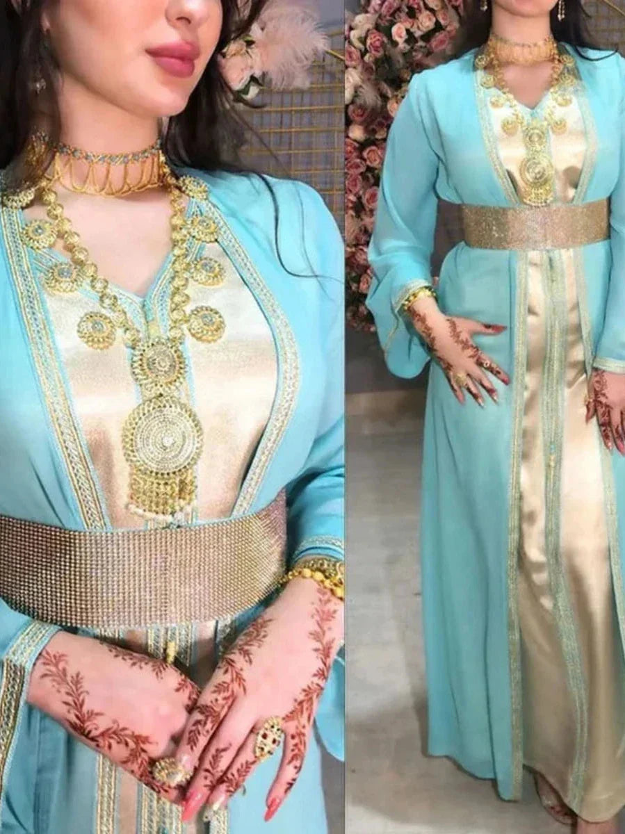 Caftan Bleu Ciel Perlé