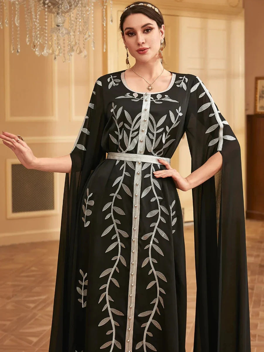 Caftan Noir et Argenté