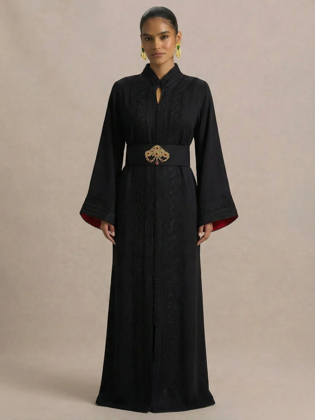 Caftan Noir Moderne