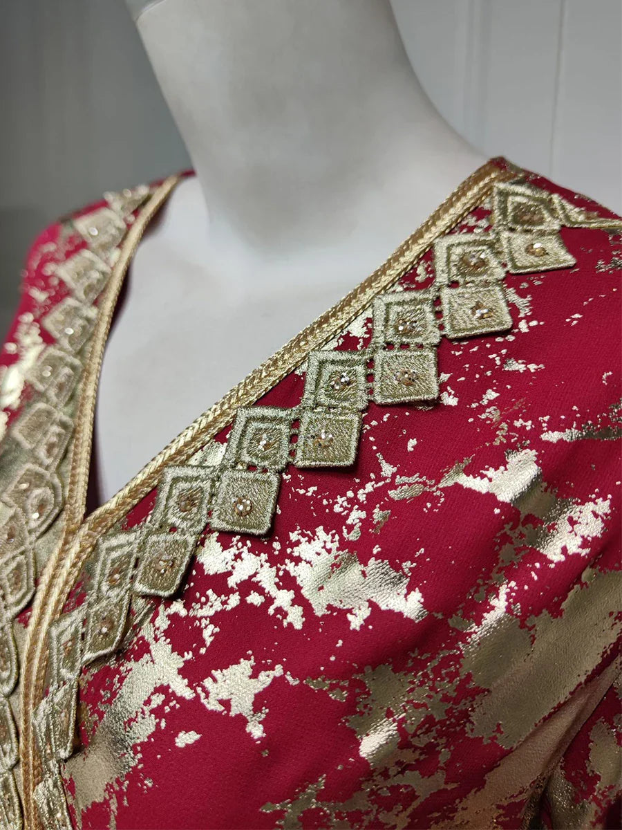 Caftan Rouge et Doré