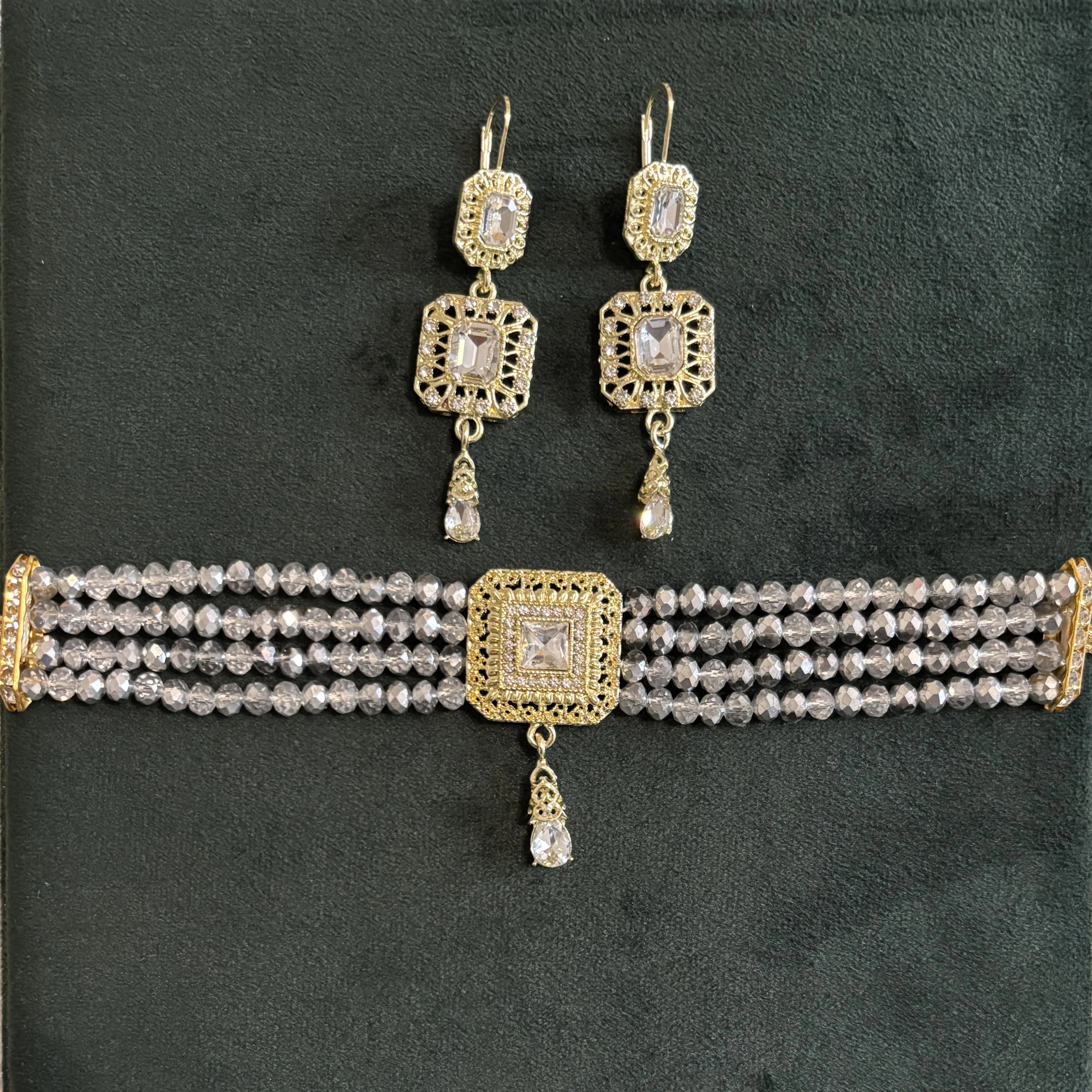 Conjunto Tradicional – Collar y Pendientes